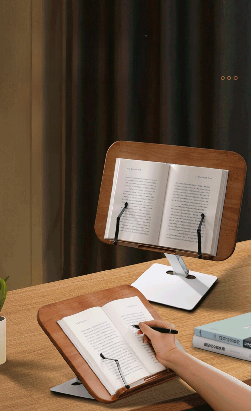 🪵 Heritage Oak Book Reading Stand – Eye-Level Elegance