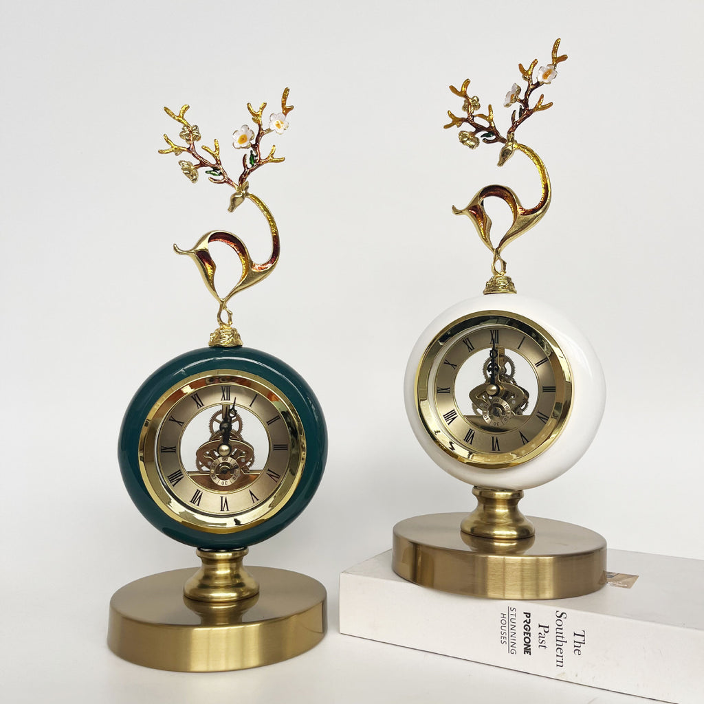 Timeless Bloom – Ornamental Table Clock