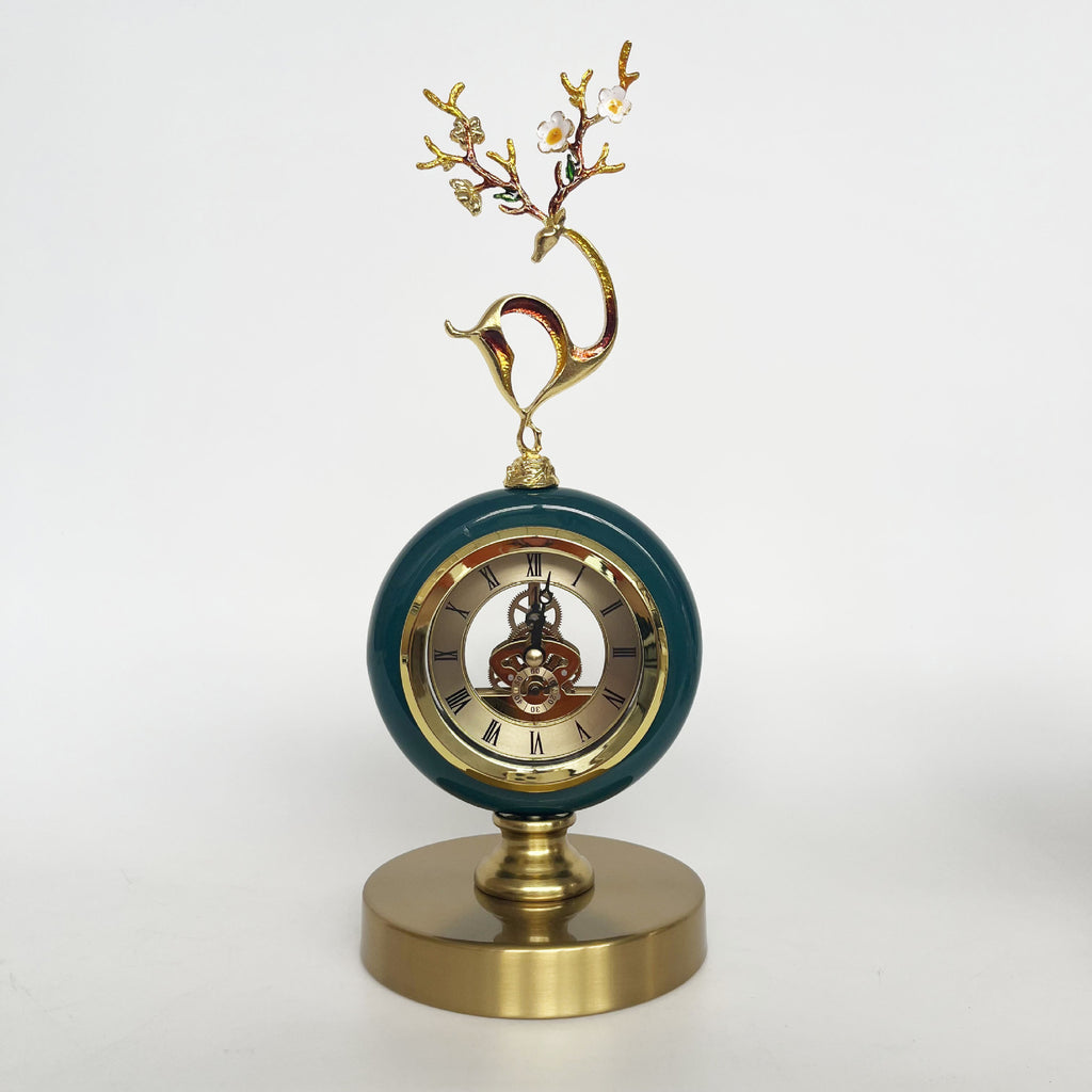 Timeless Bloom – Ornamental Table Clock